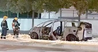 Vehicle catching fire during normal operation.jpg Vehicle catching fire during normal operation.jpg